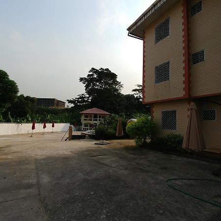 Rose Garden Apartments Limbe Exterior photo